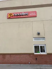 Noodles & Company Las Cruces pickup window