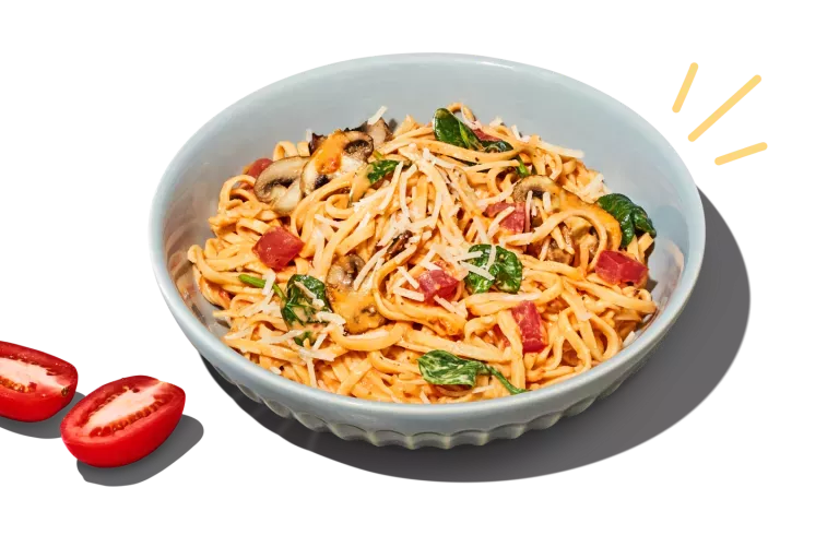 Noodles &amp; Company LEANguini Rosa with 44% lower net carbs and 50% more protein than traditional wheat pasta